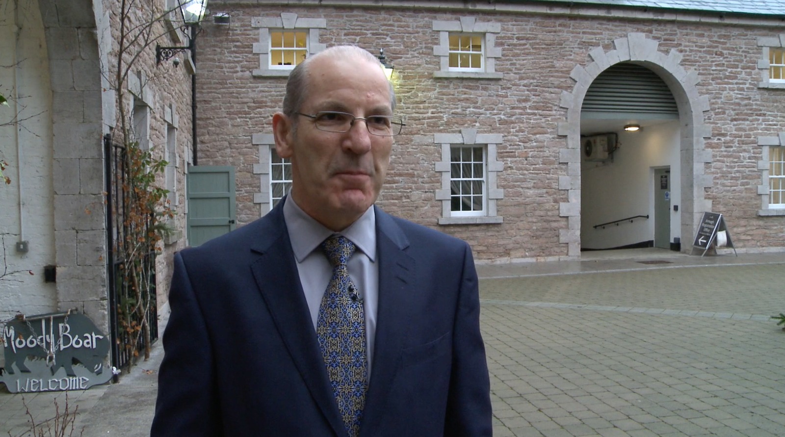 Agallamh le Príomhfheidhmeannach nua Fhoras na Gaeilge, Seán Ó Coinn