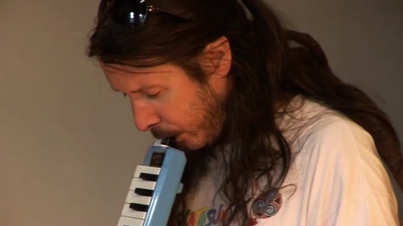 Bréag: Fiche Bliain ag Fás