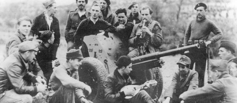 Cogadh Cathartha na Spáinne - Éireannaigh sna Briogáidí Idirnáisiúnta