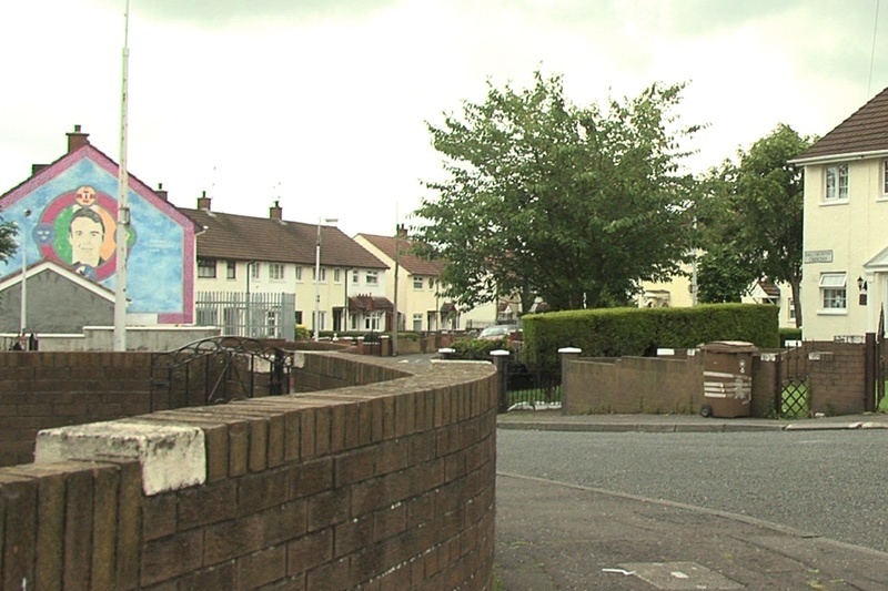 Cáineadh déanta ar fhiosrúchán na dtrioblóidí