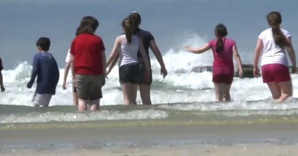 Cuairt Bhunscoil an Iúir go Club Óige Rann na Feirste