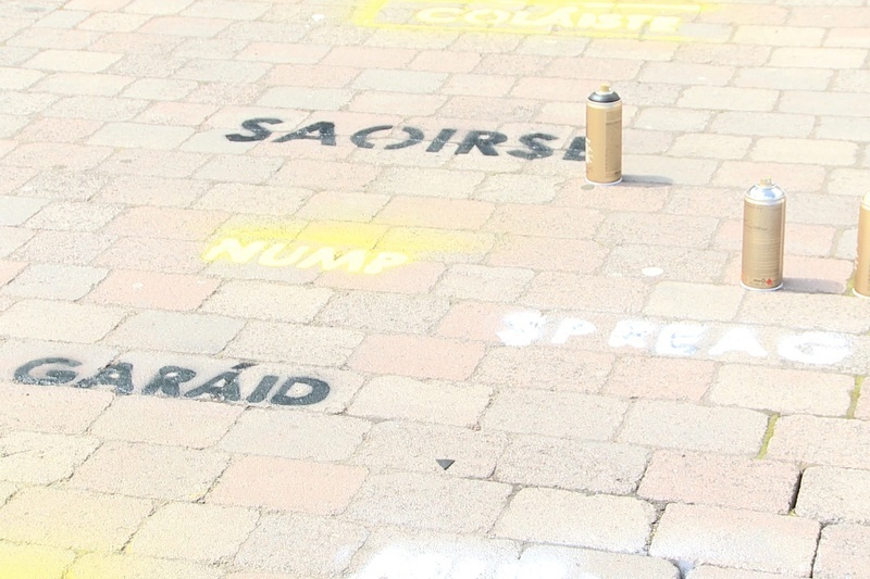 Cant - teanga an lucht siúil i mbaol