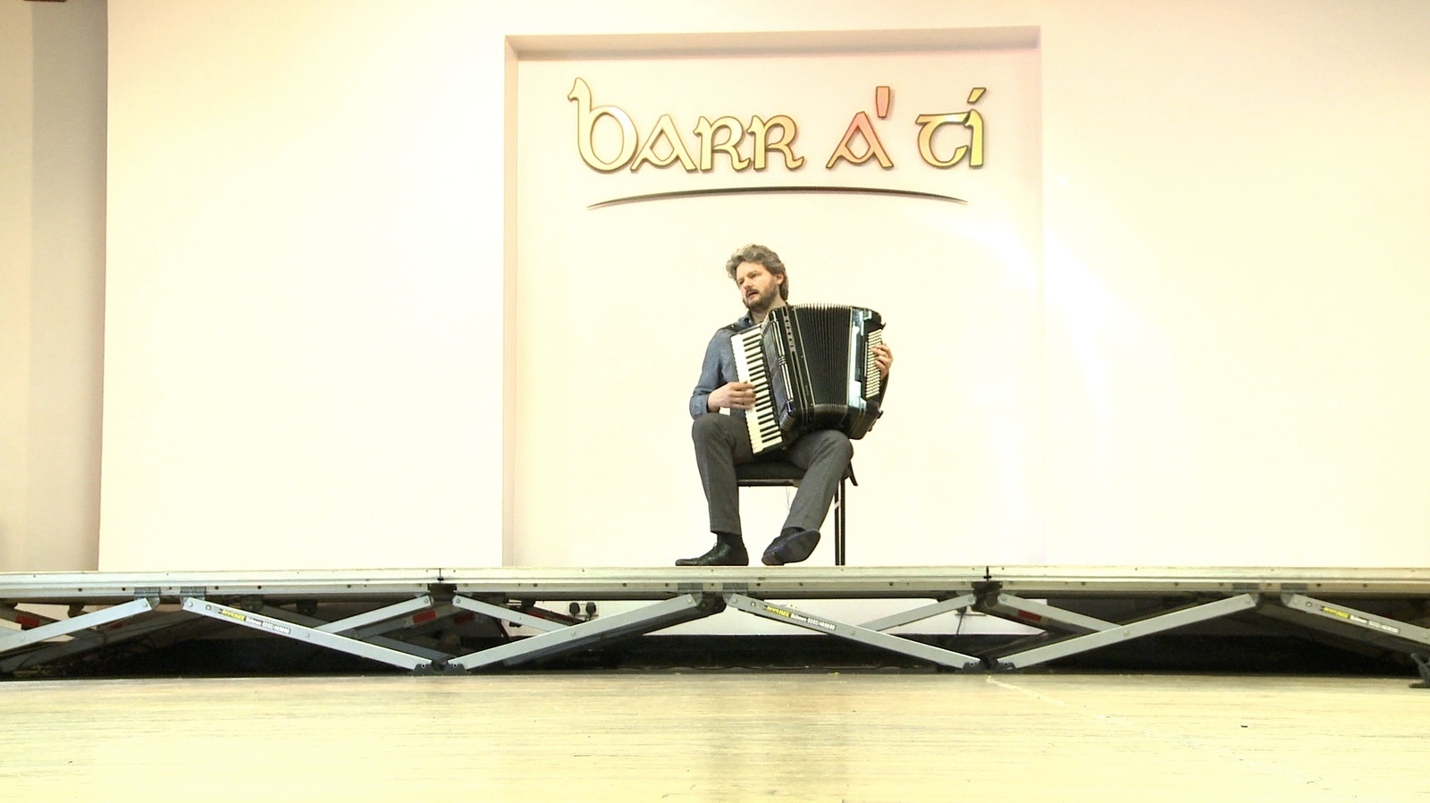 'Sona do Cheird' seolta ag Doimnic Mac Giolla Bhríde